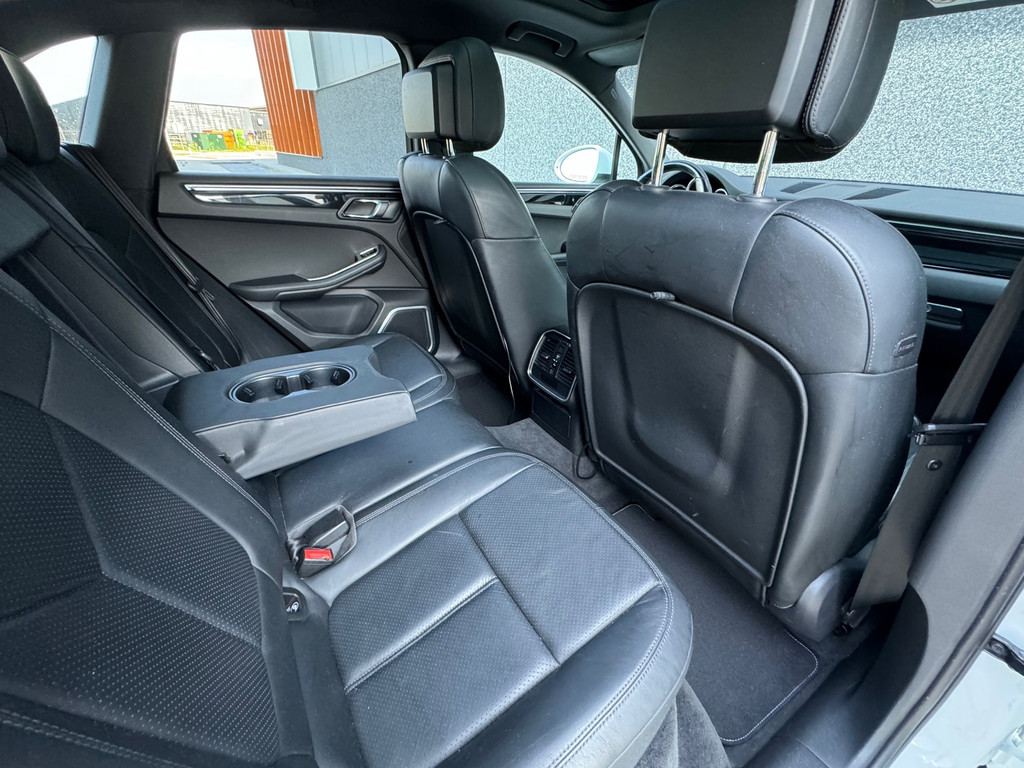 39268942-21.jpg